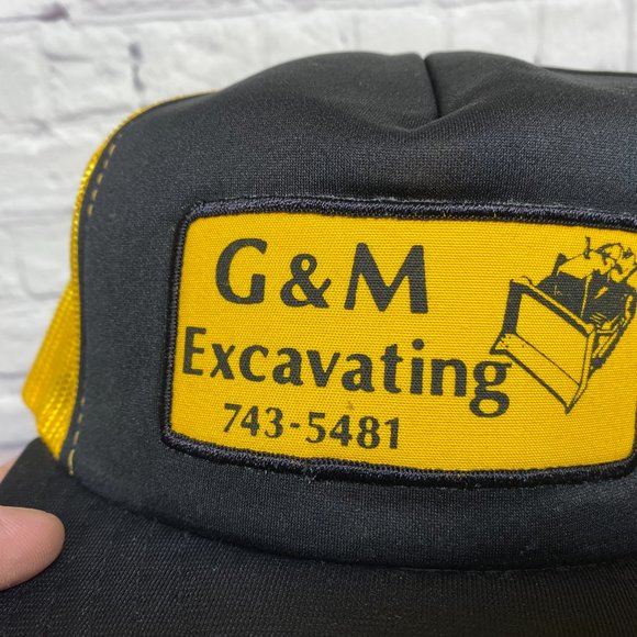 Vintage Trucker Hat Mesh Cap Snapback Black Yellow G&M Excavating Patch Logo 80s - Picture 6 of 8
